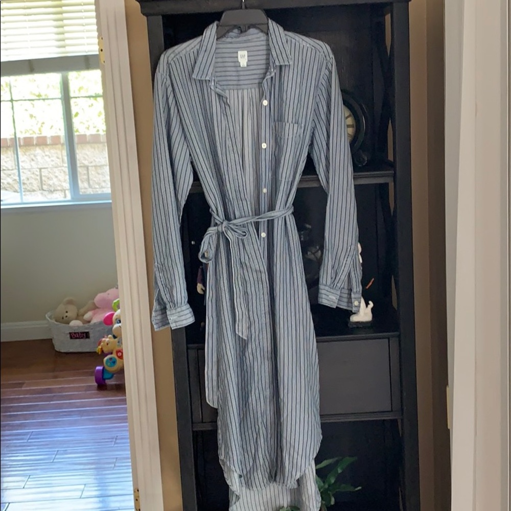 Gap maybe blue striped button up dress with Tie